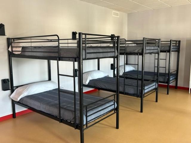 Albergue A Pobra Do Brollon Ngoại thất bức ảnh